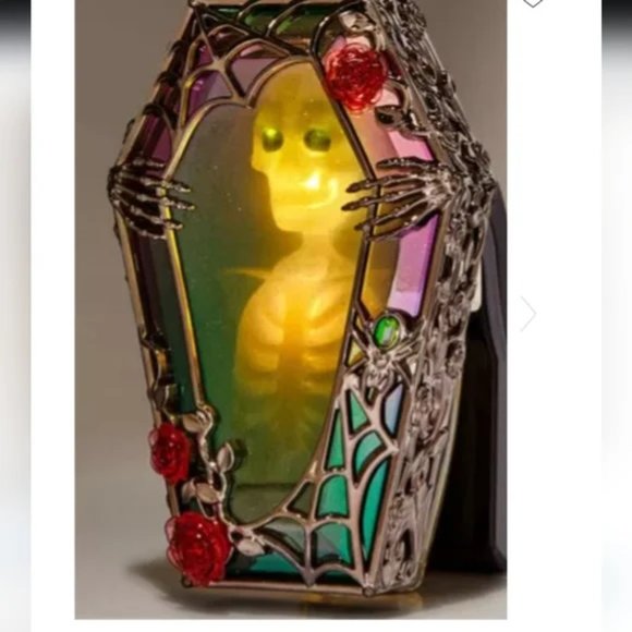 Bath & Body Works Other - Bath & Body Works Spooky Light-up Skeleton Coffin Wallflowers Plug-in Nightlight